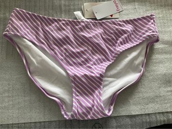 Bas maillot violet et blanc neuf