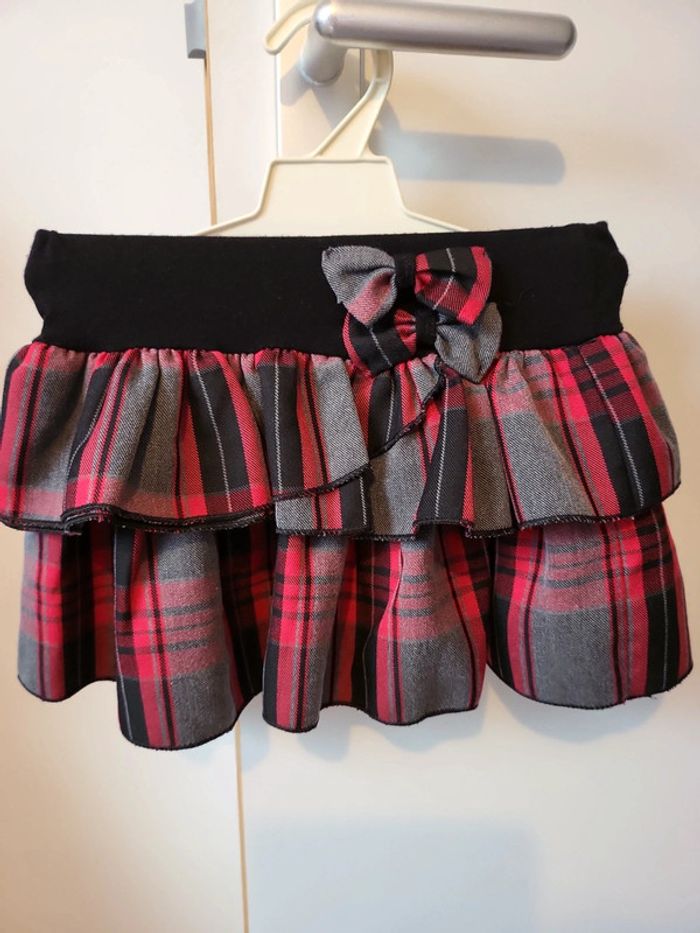 Jupe fille 3 ans charlie et prune bon état