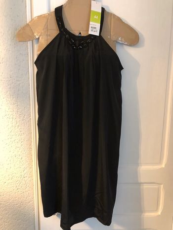 874-T44: robe noire pour les fêtes ou soirée NEUVE
