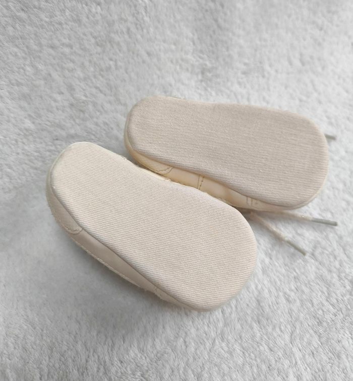 Chaussures 06 mois - photo numéro 4