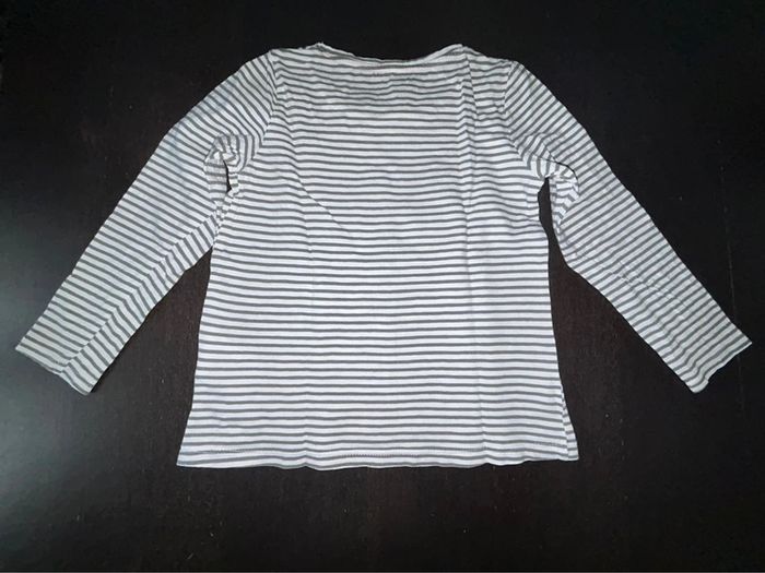 Lots teeshirts manches longues 4 ans - photo numéro 7