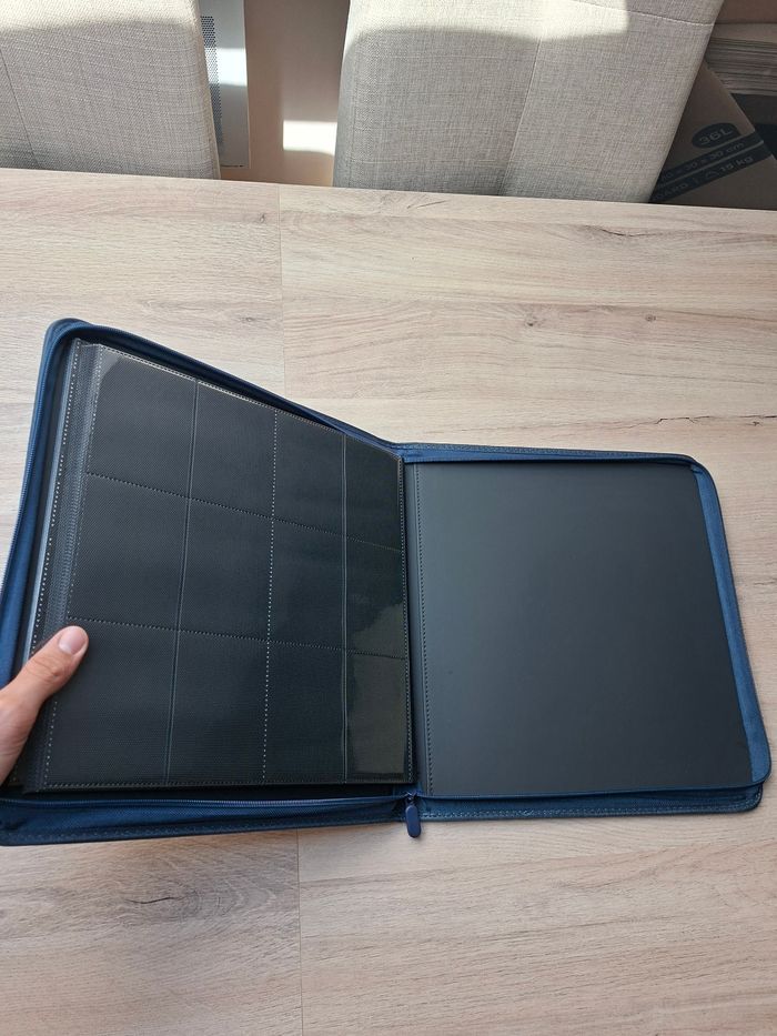 Classeur 12×12 pour rangement 480 cartes Pokémon de qualité premium en BLEU 🟦 - photo numéro 4