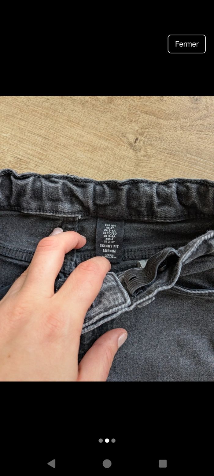 Jean slim noir délavé H&M - photo numéro 3