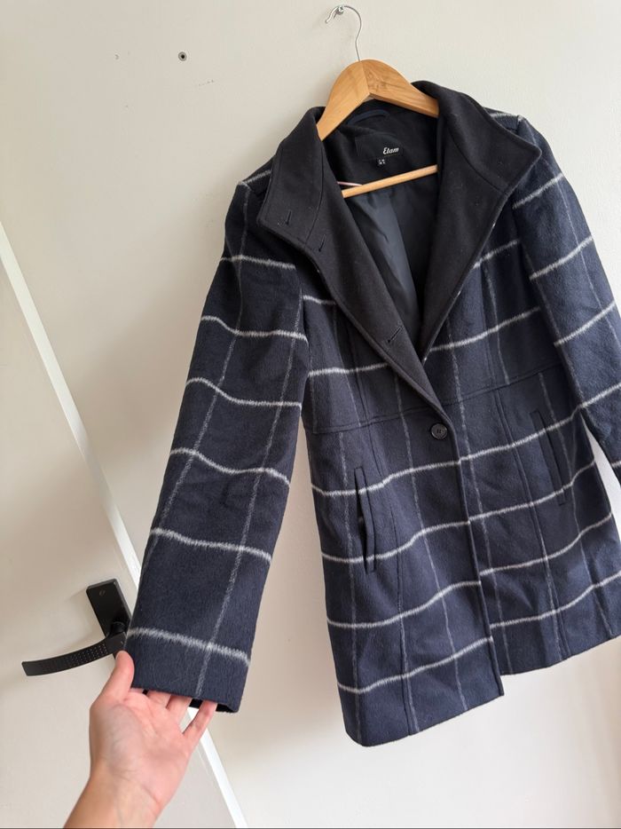 Manteau long épais bleu marine Etam taille 36 S - photo numéro 3