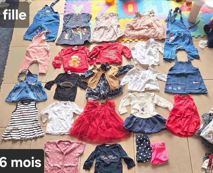 Vêtements fille 6 mois - photo numéro 2