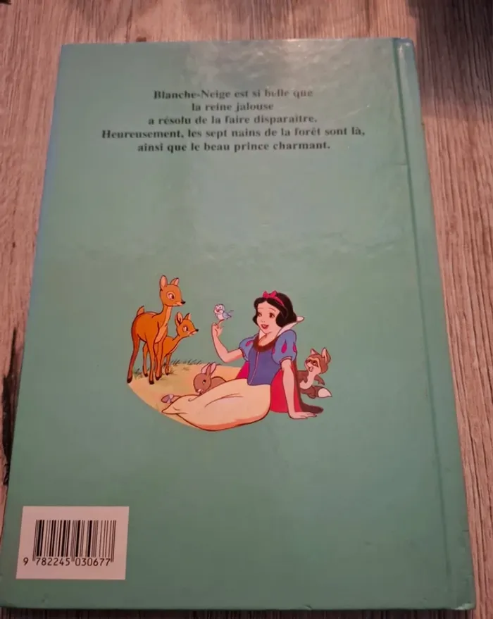 Livre  blanche neige et les 7 nains - photo numéro 2