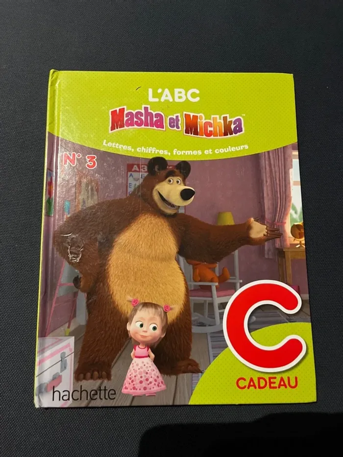 Livre pour enfants masha et michka l’abecedaire C