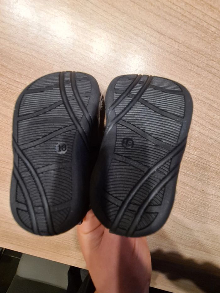 Chaussure bebe - photo numéro 4