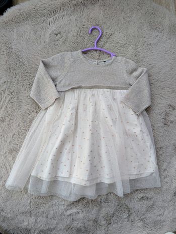 Robe bébé fille 12 mois Tape à l’Œil – haut tricot doré & jupe tulle blanche à motifs dorés – TBE