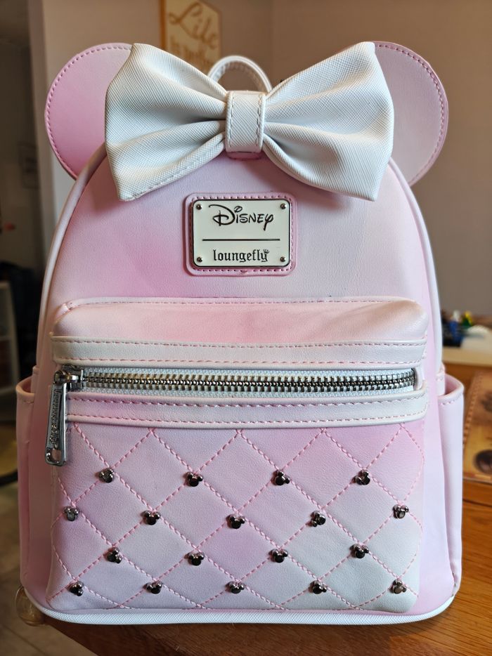 Loungefly Minnie rose