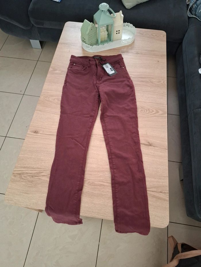 Jean femme deluxe women taille 34 neuf avec étiquette