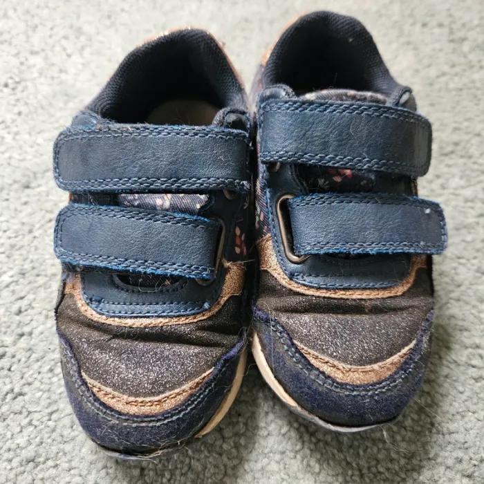 Baskets en cuir Taille 24 - photo numéro 5