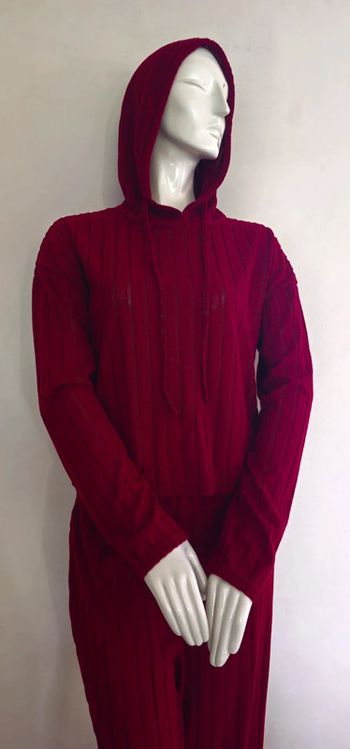 Ensemble bordeaux neuf taille L 🌹