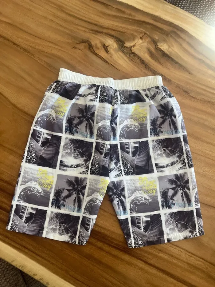 Short de bain maillot - photo numéro 2
