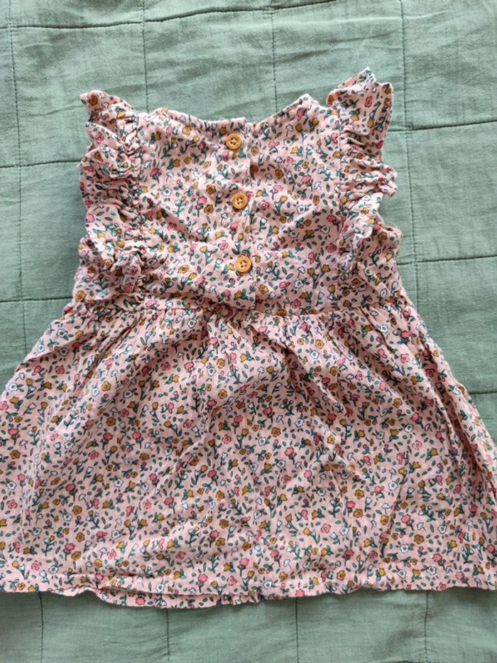 Robe Verbaudet 6 mois - photo numéro 3