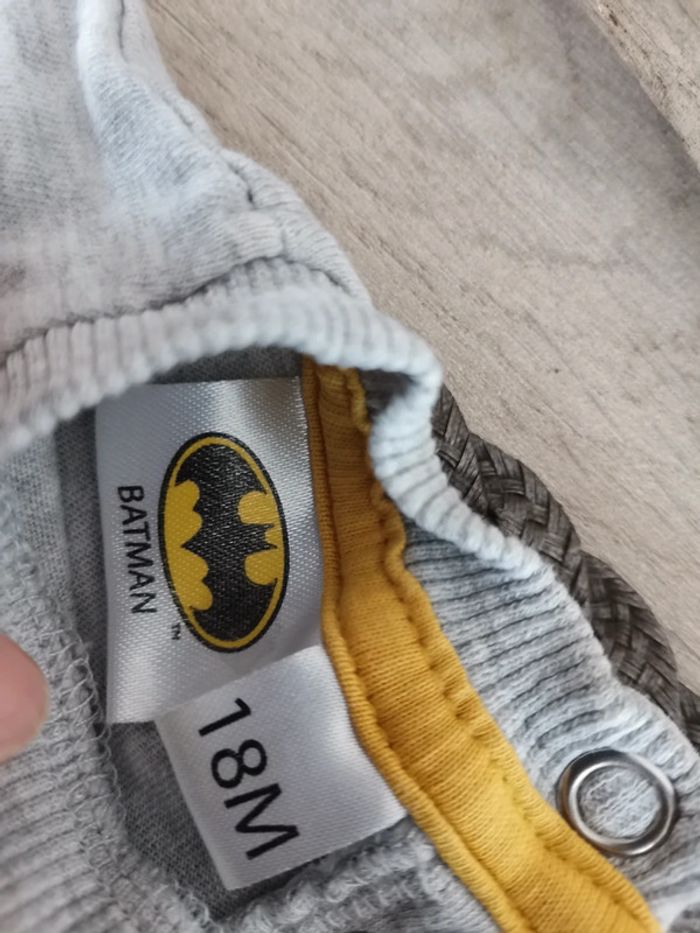 T-shirt manches courtes batman 18 mois - photo numéro 4