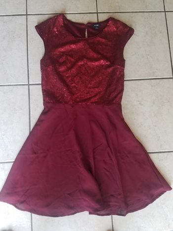 Robe de fête XS neuve