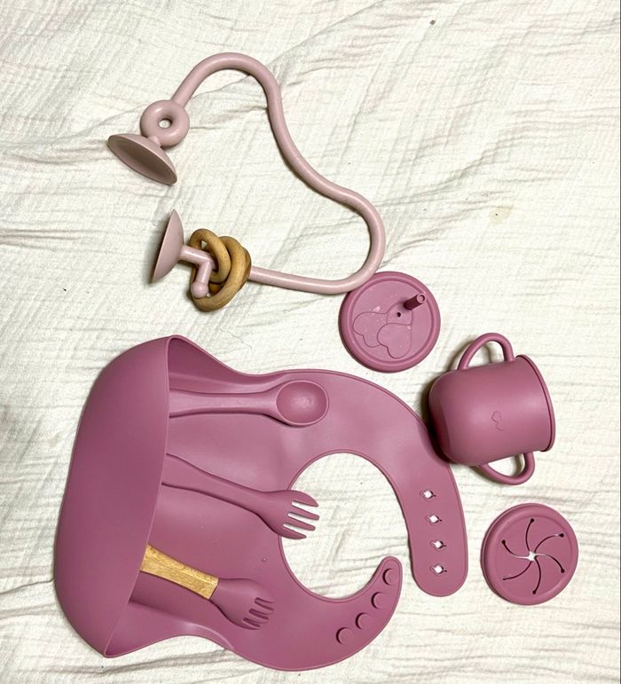 Lot vaisselle bébé bon état ou neuf - photo numéro 3