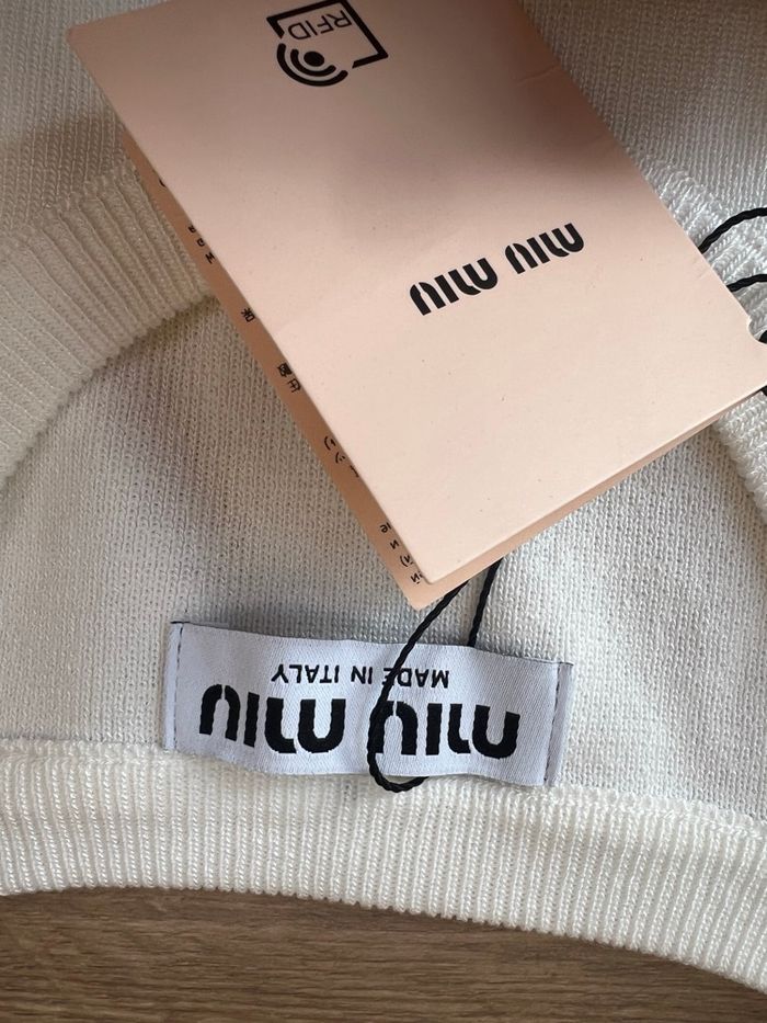 Crop top - miu miu / très bon état - photo numéro 2