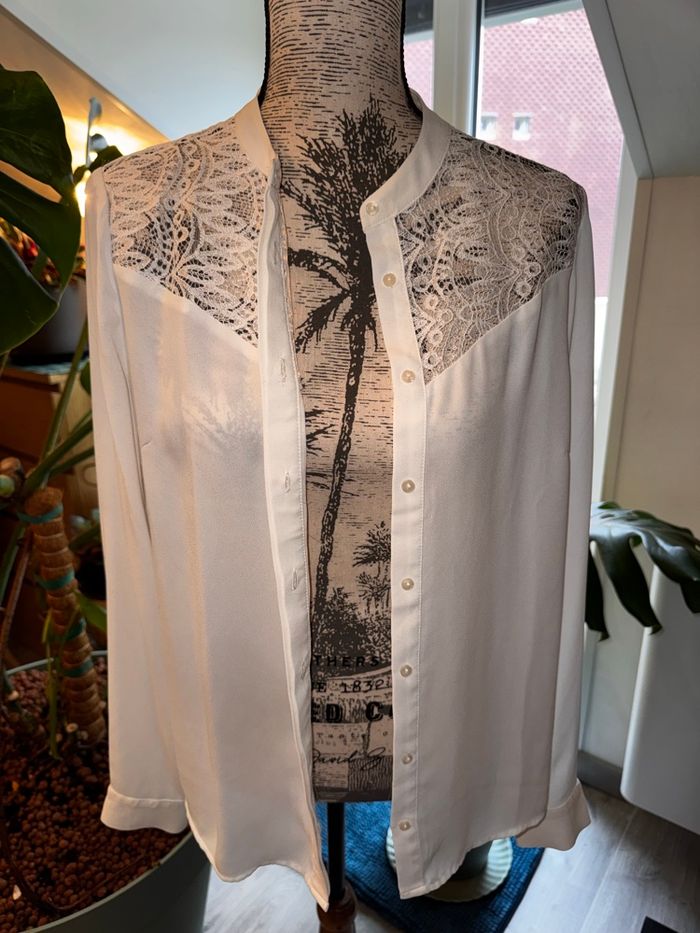 Deux chemises dentelle - photo numéro 6