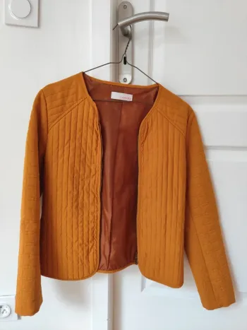 Veste matelassée jaune moutarde Camaïeu