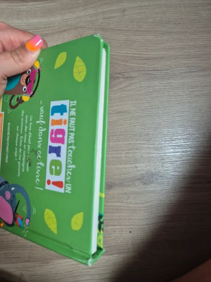 Livre à toucher Il ne faut pas - photo numéro 6