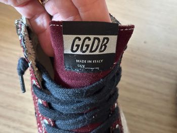 Golden Goose 37 bon état authentiques #