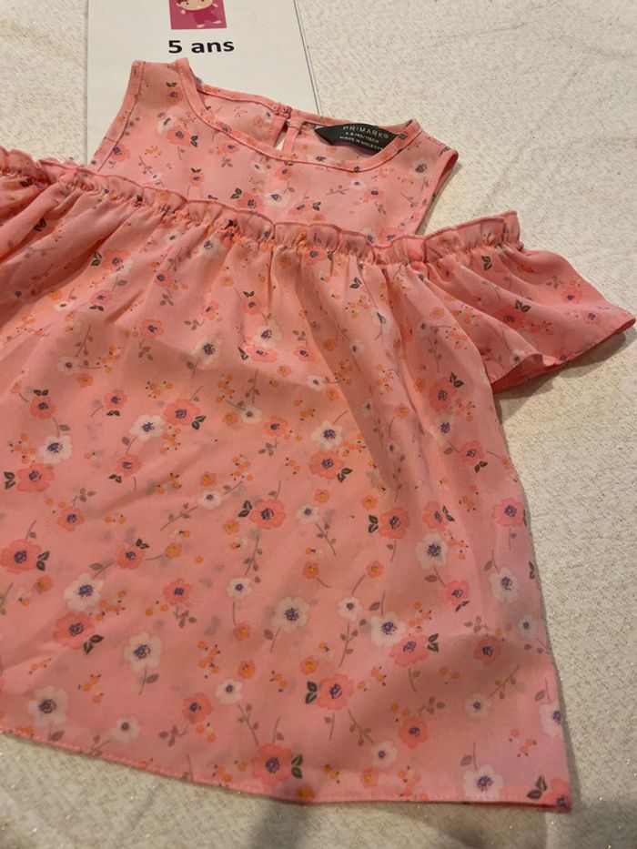 Blouse primark 5-6 ans neuve - photo numéro 2