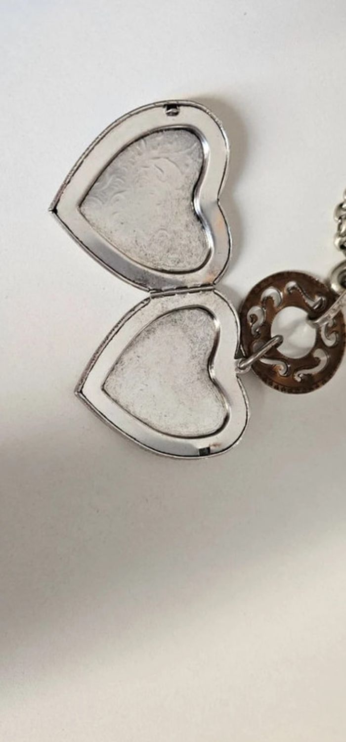 Collier fantaisie coeur jewel photo - photo numéro 4