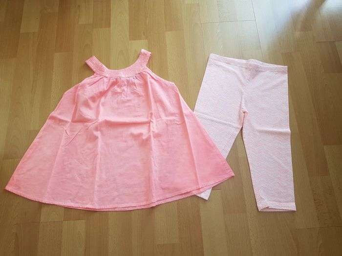 Ensemble tunique et legging in extenso 8 ans neuve