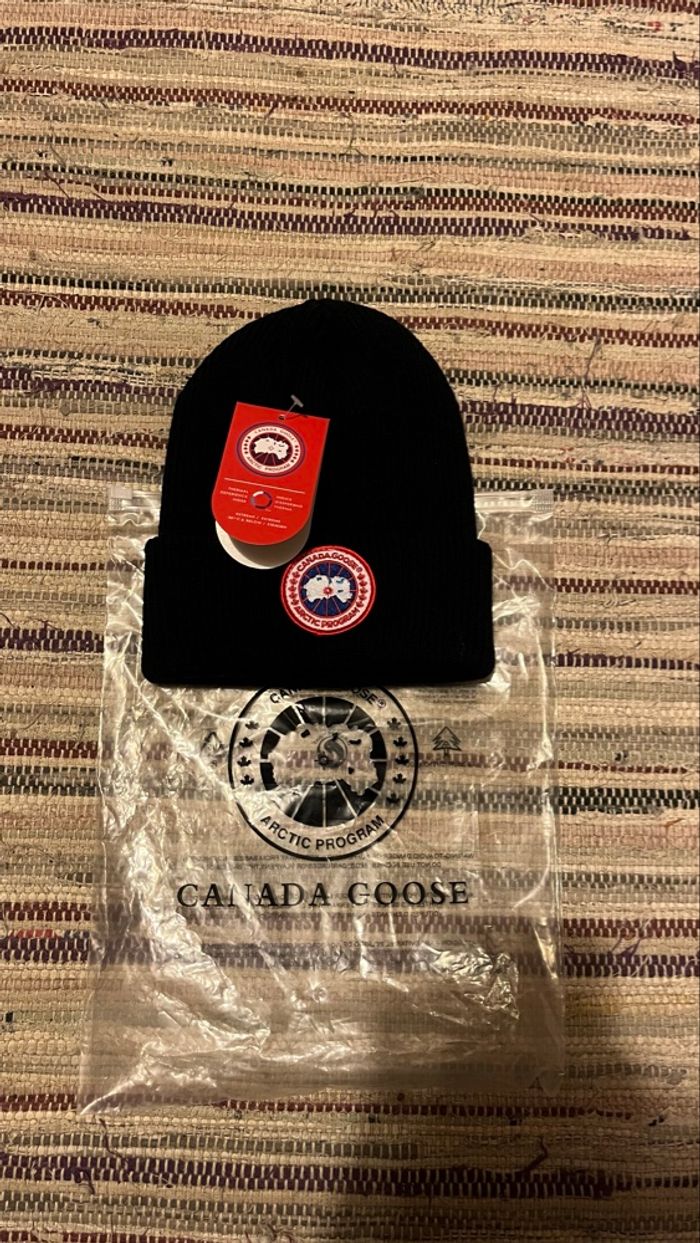 bonnet canada goose