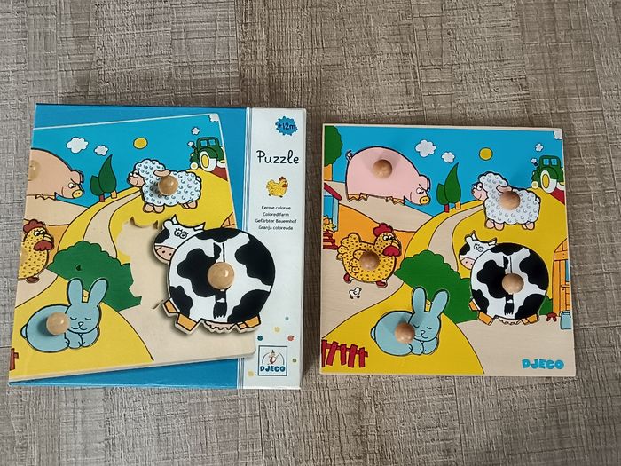 Puzzle 12 mois forme ferme colorée Djeco