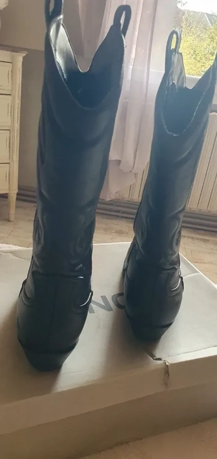 Bottes - photo numéro 5
