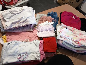 Lot fille taille 2 ans 