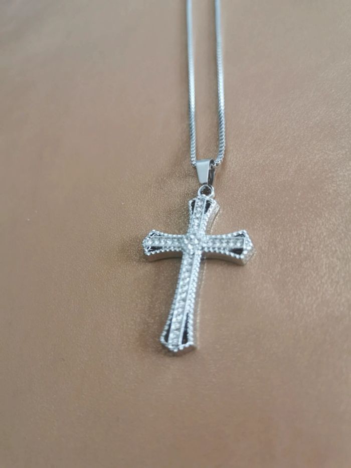 Collier et pendentif spirituel croix chrétienne - photo numéro 2