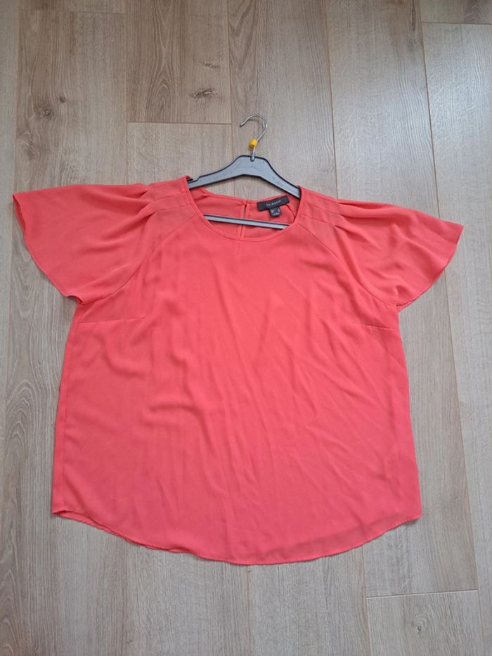 T-shirt 46/48 - photo numéro 1