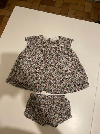 Ensemble bébé fleuri