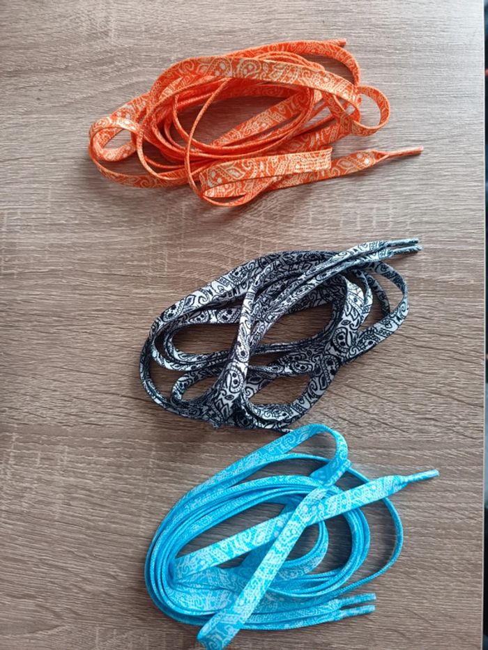 Paire de lacets au choix
