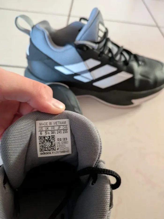 Basket Adidas Cross up 38 2/3. - photo numéro 10