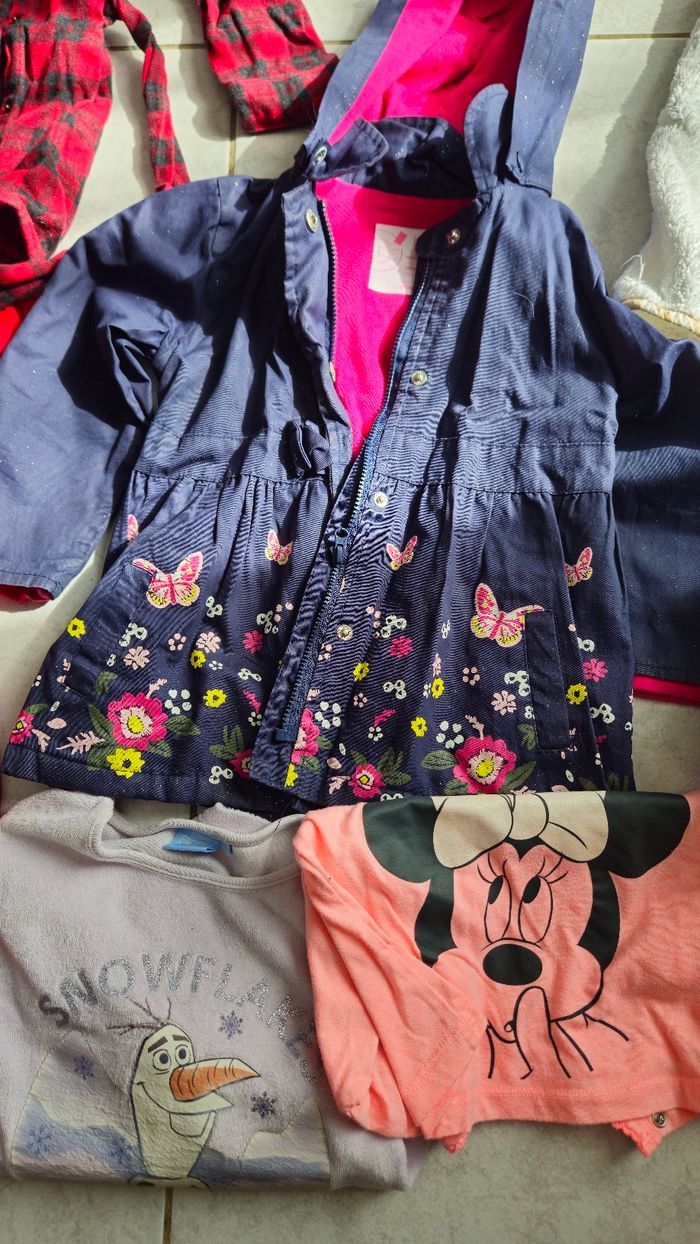 Lot de vêtements fille taille 2 ans 24 mois - photo numéro 6