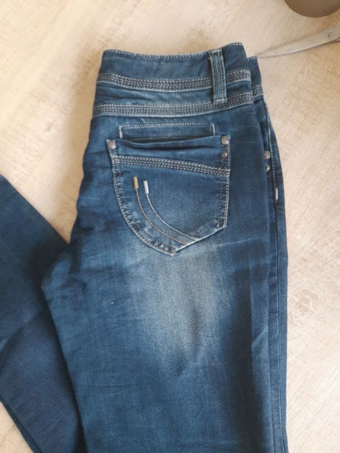 Jeans - photo numéro 2