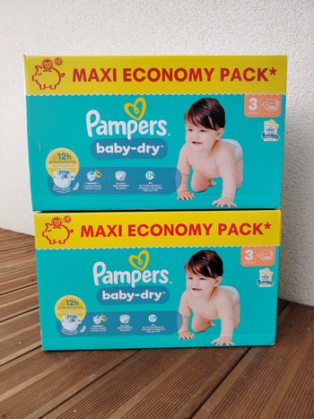 Couches pampers baby-dry en taille 3