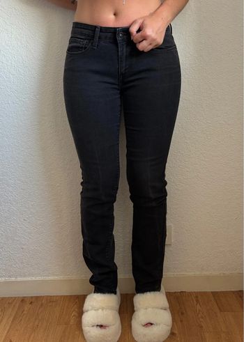 Jean Levi’s slight curve mid rise taille basse gris anthracite noir droit straight taille M/38
