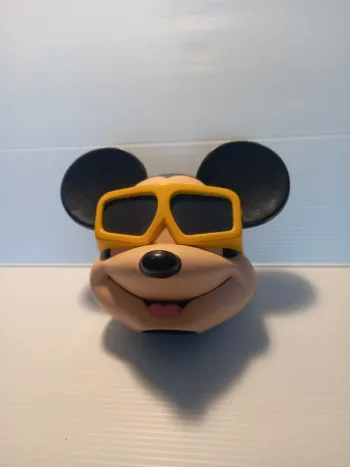 Macdonald visionneuse mickey