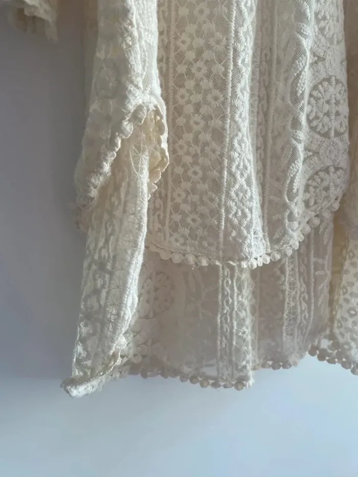 Robe dentelle crème taille M - photo numéro 4
