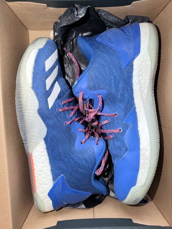 Chaussures basketball Adidas