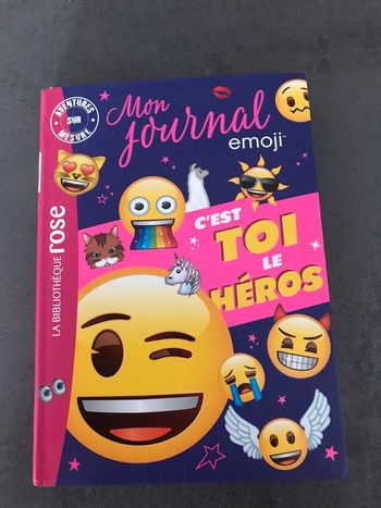 Mon journal emoji c’est toi le héros bibliothèque rose