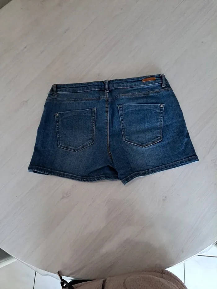 Short jean - photo numéro 2