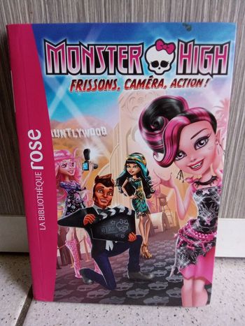 Livre roman bibliothèque rose monster high frissons camera, action  numéro  4