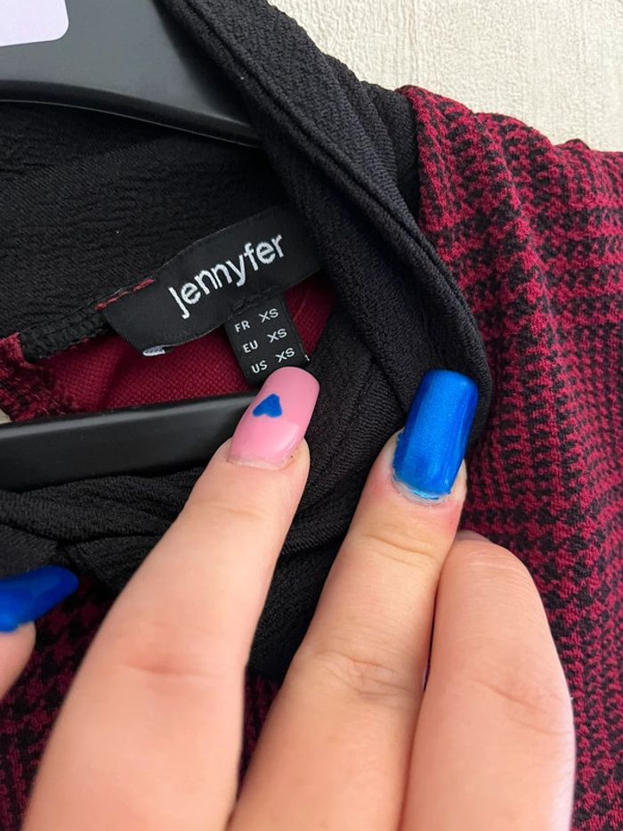 Robe bordeaux - photo numéro 3